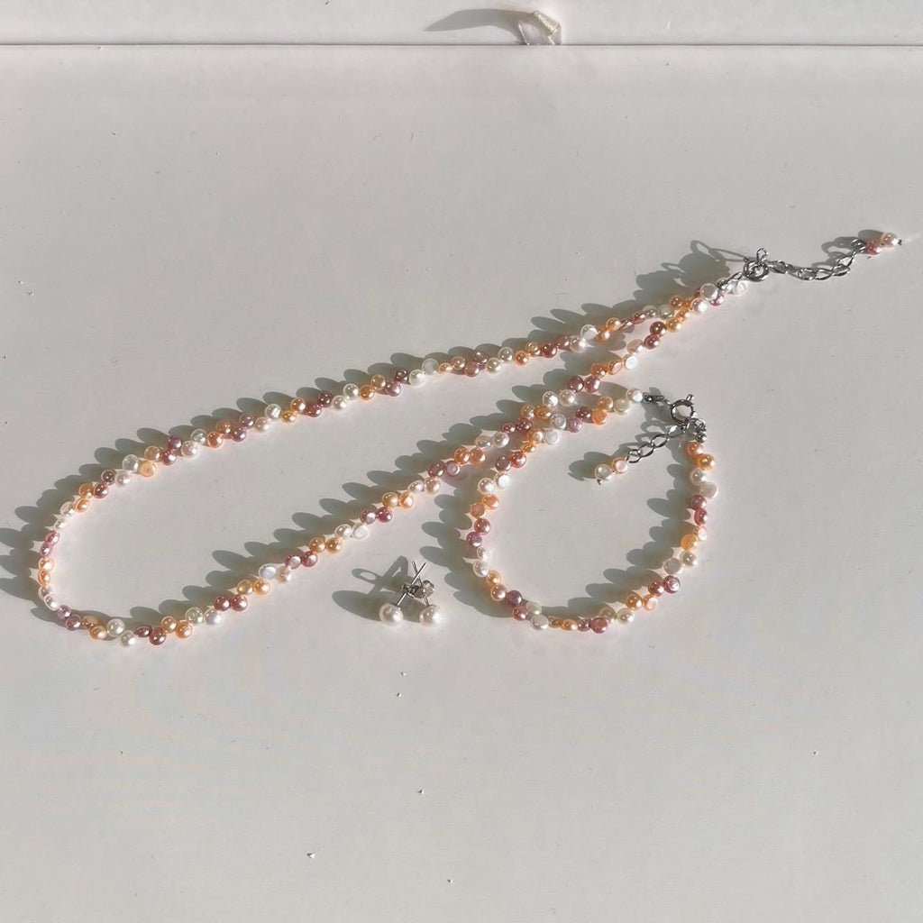 Baroque mini candy-colored sole-strung necklace